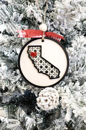 Rattan State Christmas Ornaments | All 50 States With Hearts
